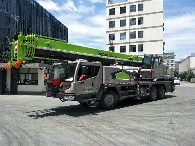 岳阳市随车吊师傅告诉你租赁随车吊车如何区分吨位