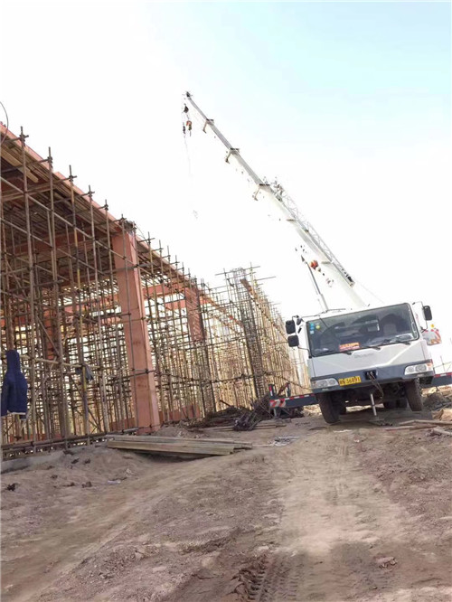 岳阳市吊车作业的安全注意事项有哪些？