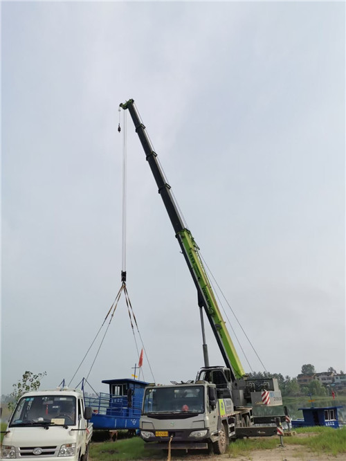 岳阳市桥梁建设吊装案例